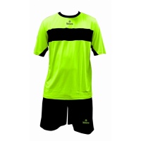 kivi_-_crn_novi_dres_1014462423
